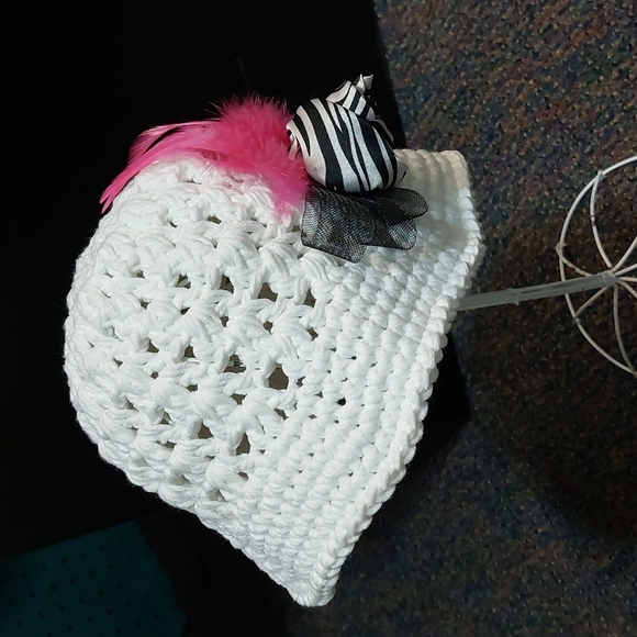 Classic Summer Crochet ☀️ Bucket Hat - Picture 9 of 9